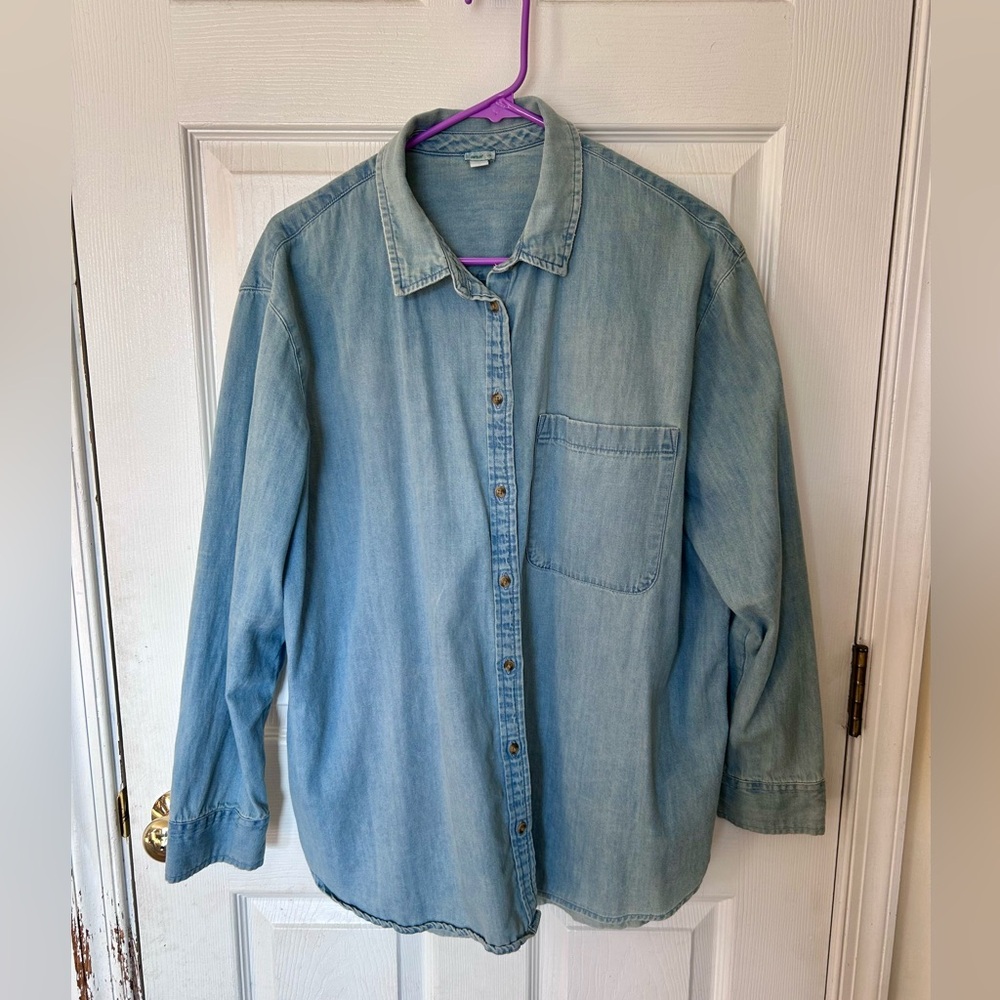 Women’s Aerie Soft Blue Denim Top